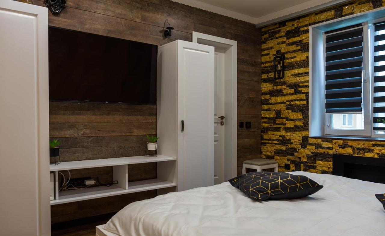 Apartament Cyborg Flat Petroszany Zewnętrze zdjęcie